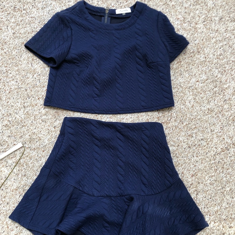 Two piece set size small